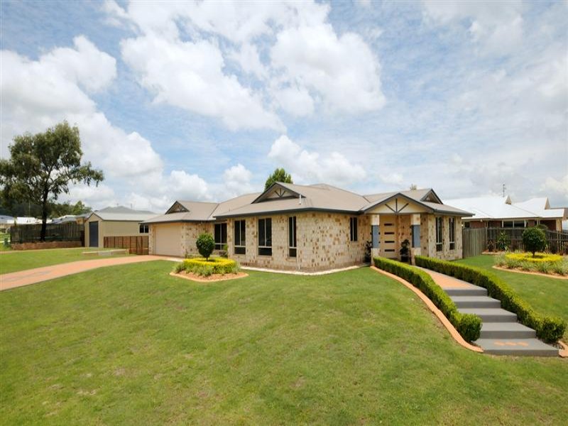 55 Belclaire Drive, Westbrook, QLD 4350