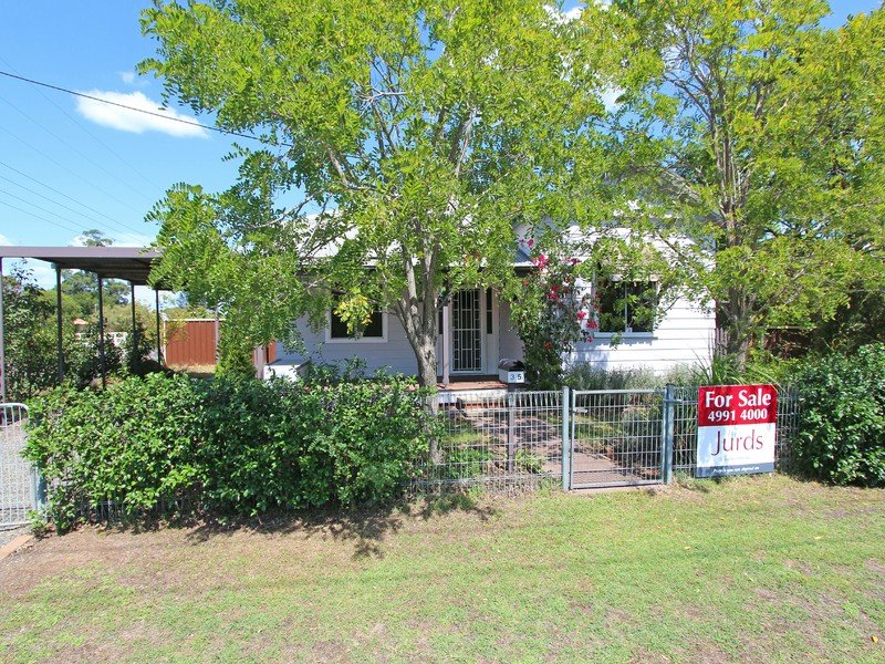 35 Edgeworth Street, Cessnock, NSW 2325 Property Details