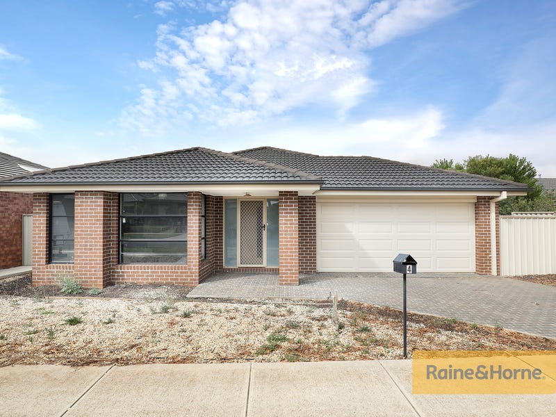 4 Natalie Street, Brookfield, Vic 3338 Property Details