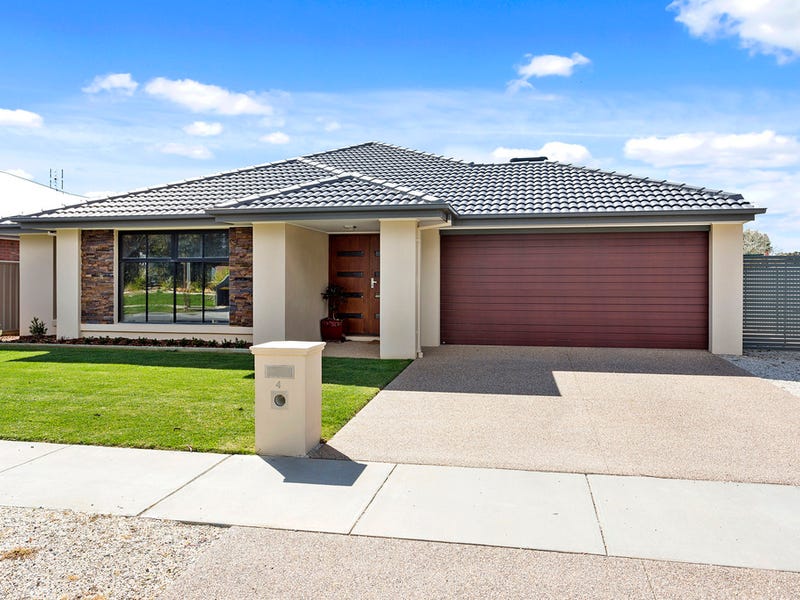 4 Topaz Avenue, White Hills, VIC 3550