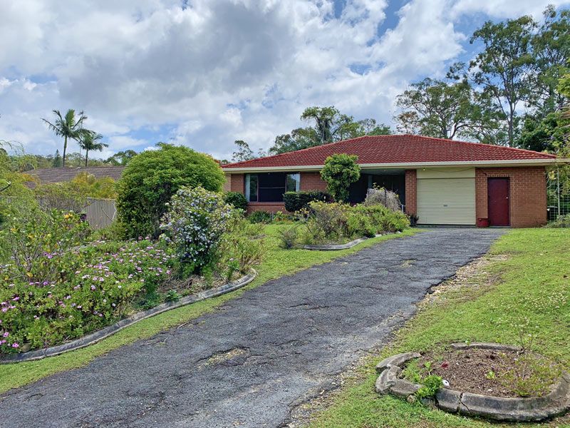 6 Parkes Drive, Helensvale, Qld 4212 Property Details
