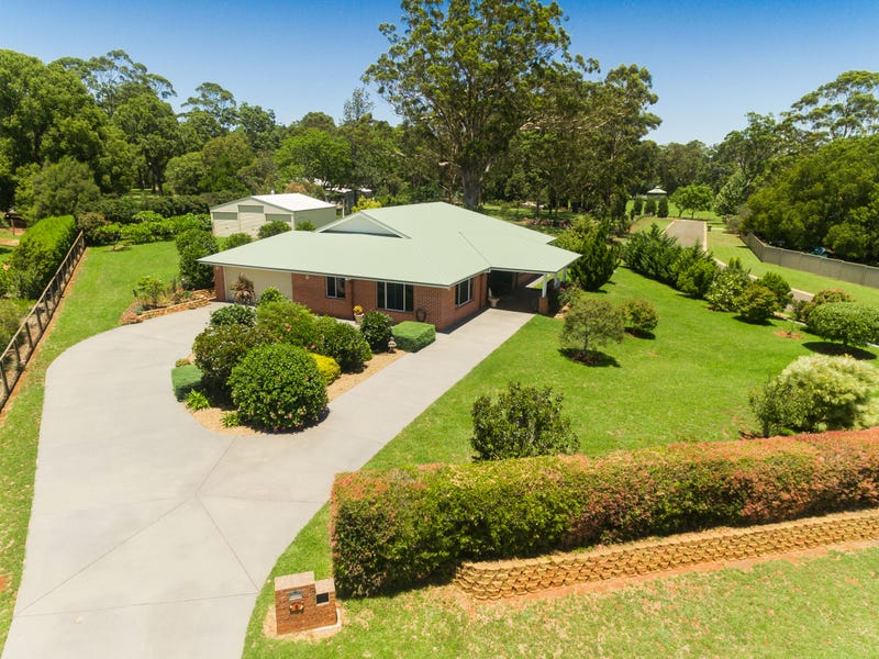 5 Berghofer Drive, Highfields, Qld 4352 Property Details