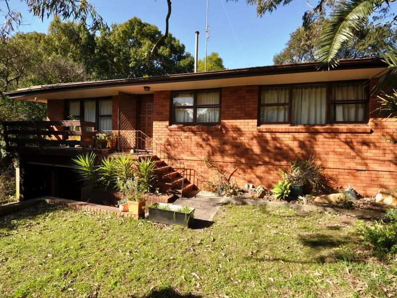 73 Day Street, Wyoming, NSW 2250