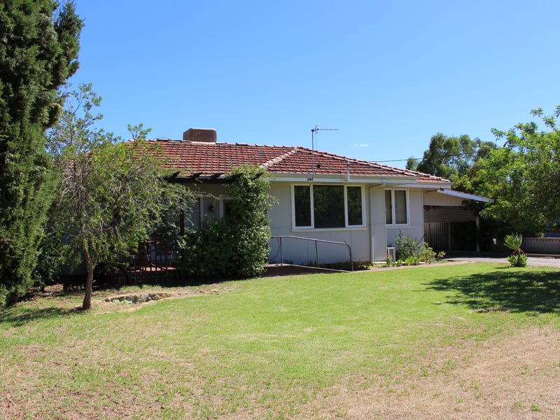 24 BEWSHER STREET, Moora, WA 6510 Property Details