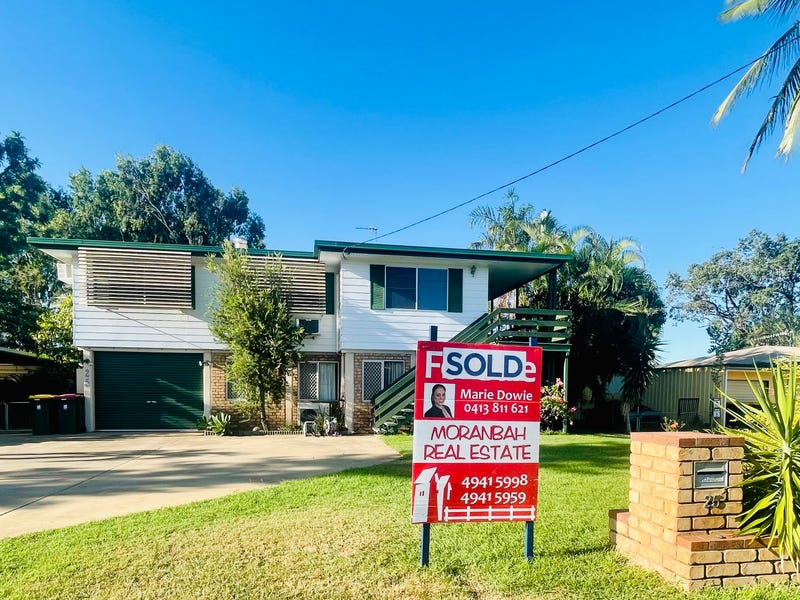 25 Shannon Drive, Moranbah, QLD 4744