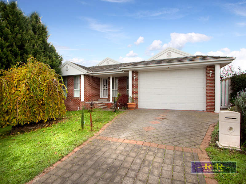 3 Redmore Court, Berwick, Vic 3806 Property Details