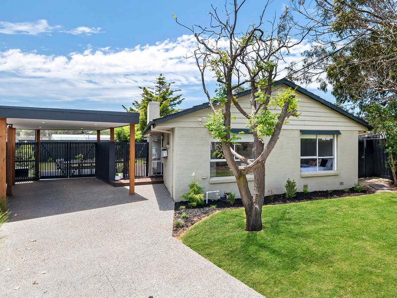 29 Hayman Avenue, Seaford, Vic 3198 Property Details