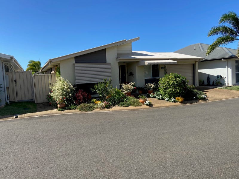 Palm Lake Bargara Retirement Living at 39 Wearing Road