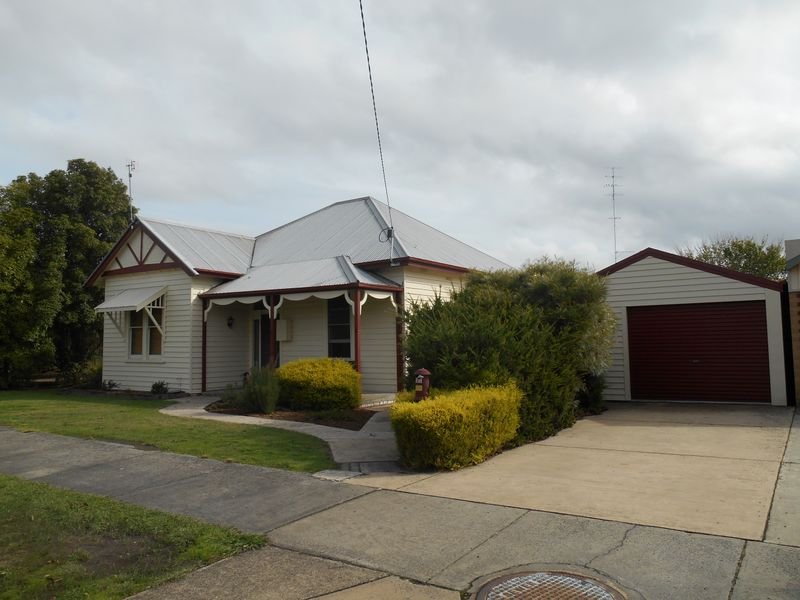 1 McLaughlin Street, Colac, Vic 3250 Property Details