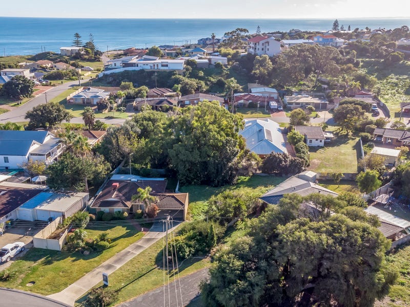 10A Rose Street, Halls Head, WA 6210
