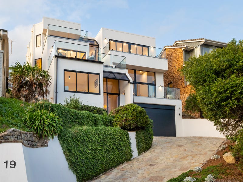 19 The Serpentine, Bilgola Beach, NSW 2107