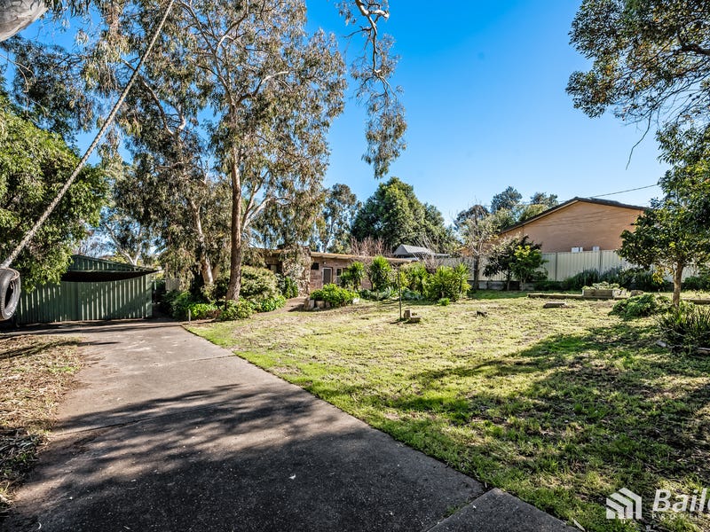 10 Huon Street, Banksia Park, SA 5091