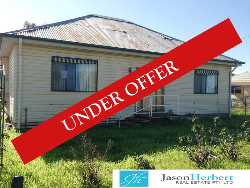 5 Warmatta St, Finley, NSW 2713 Property Details