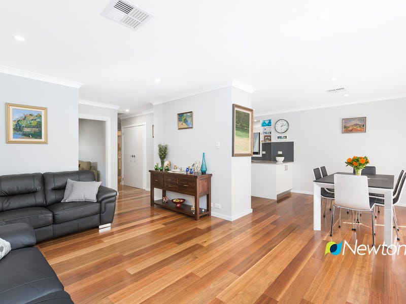 10 Raleigh Avenue, Caringbah, NSW 2229 Property Details