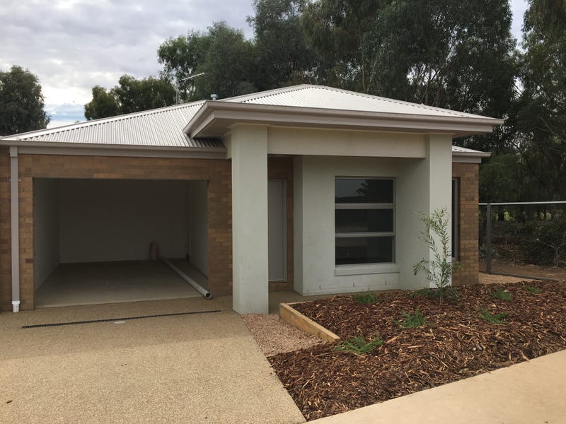 24 Robinson Way, Yarrawonga, VIC 3730