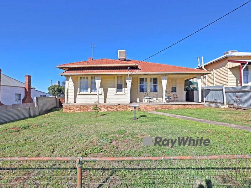Houses for Sale in Ouyen, VIC 3490