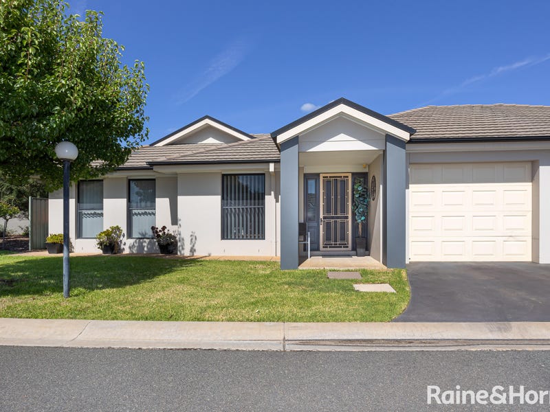 2/1 Mckeown Street, Estella, NSW 2650 House for Sale