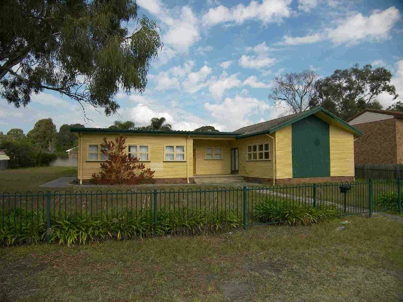 61 Parkes Street, Oak Flats, NSW 2529