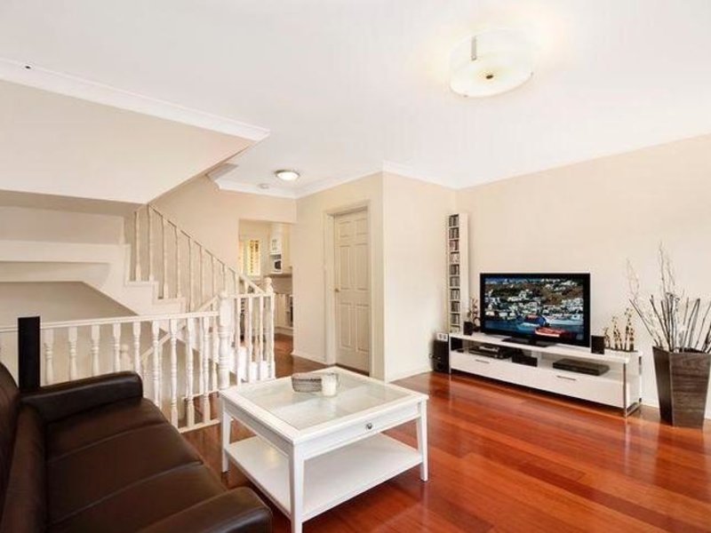 5/5 Lithgow Street, Wollstonecraft, NSW 2065 Property Details
