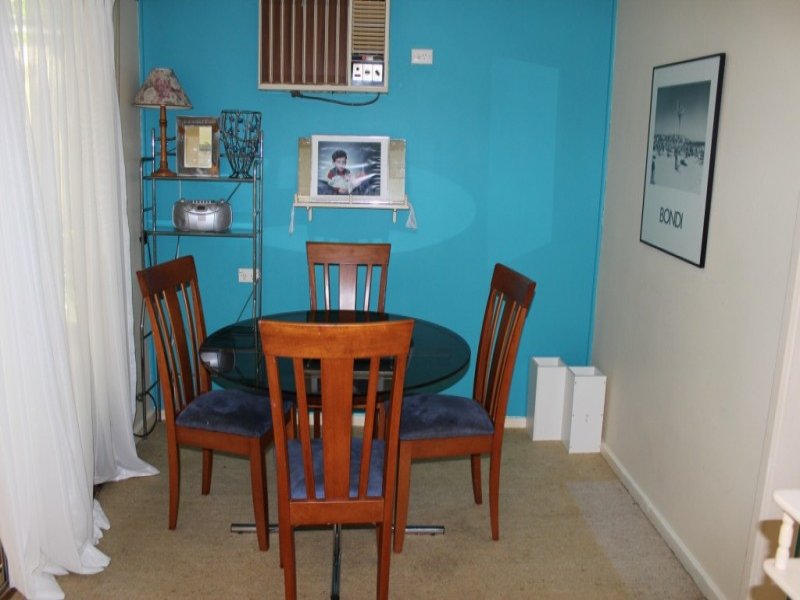 33 Carbeen Street, Gateshead, NSW 2290 Property Details