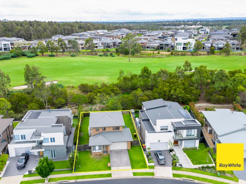 6 Lillypilly Street, Colebee, NSW 2761 House for Sale