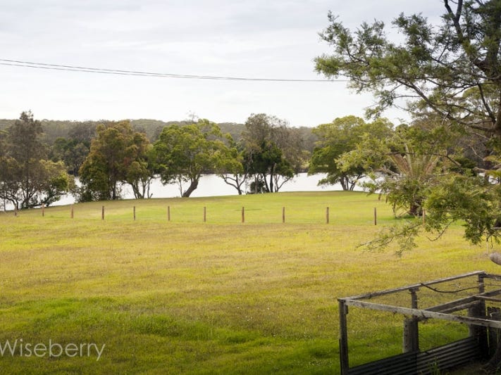 317 Manning Point Road, Oxley Island, NSW 2430