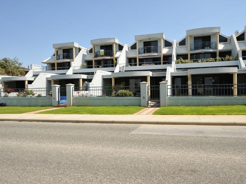 9/47 Esplanade, Rockingham, WA 6168 Property Details