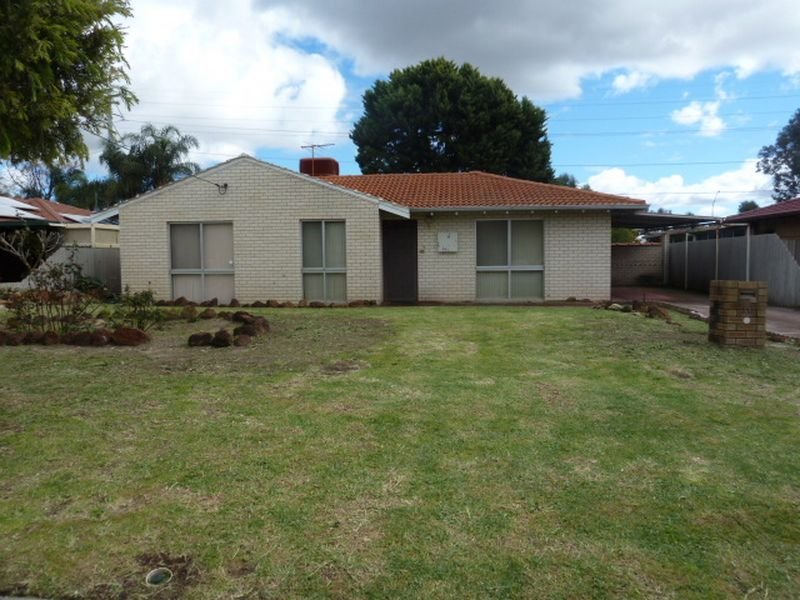 10 Menzies Place, Thornlie, WA 6108 Property Details