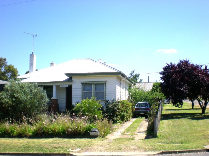 31A McGRATH STREET, Castlemaine, Vic 3450 Property Details