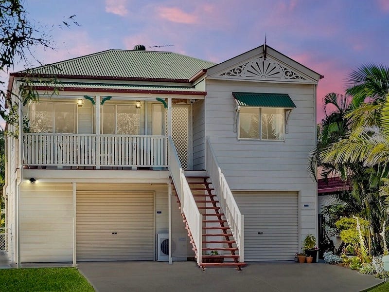 8 Woodland Street, Rothwell, QLD 4022