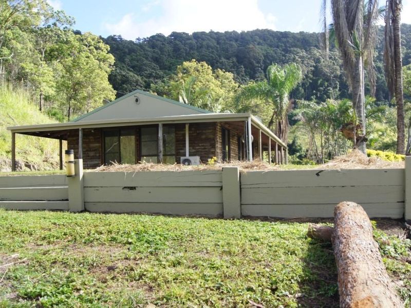 603 East Funnel Creek Road, Sarina Range, QLD 4737
