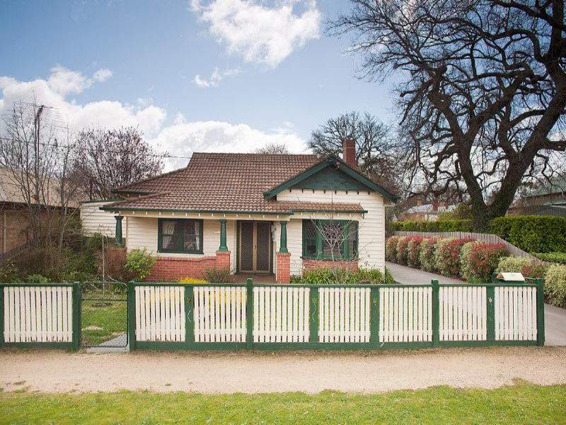 34 Simpson Street, VIC 3444