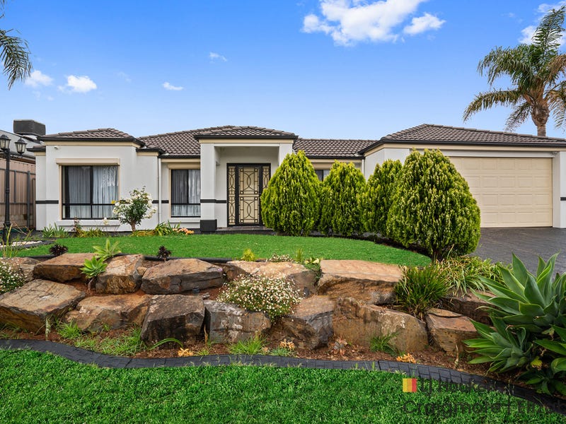 14 Wallace Drive, Craigmore, SA 5114