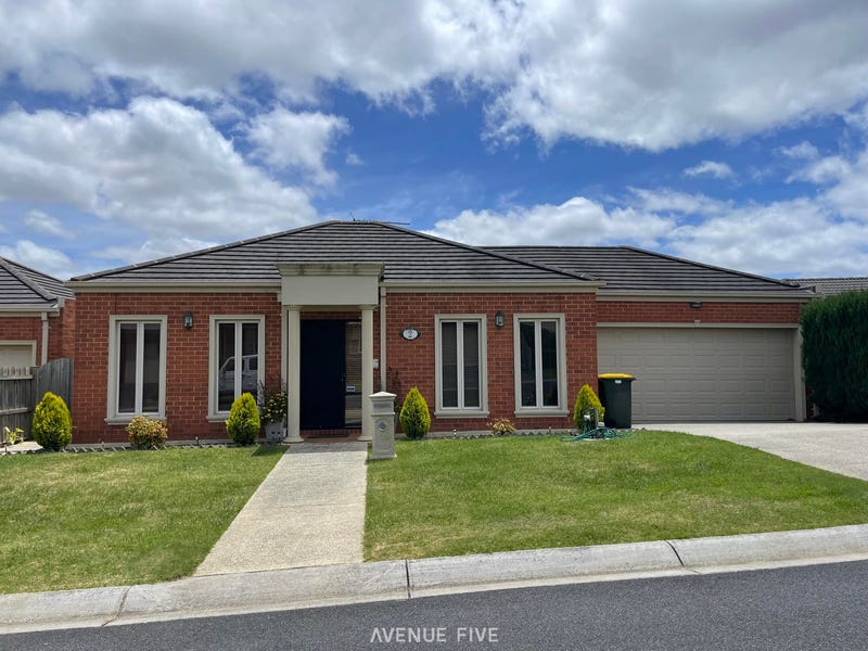 2 Elmsford Court, Highton, VIC 3216