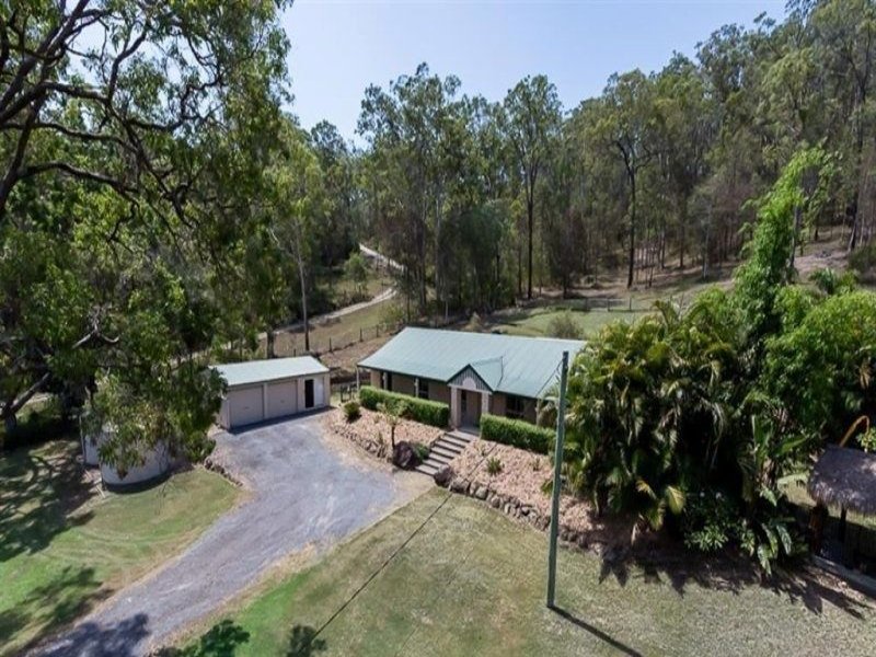 137139 Williamson Rd, Tamborine, Qld 4270 Property Details