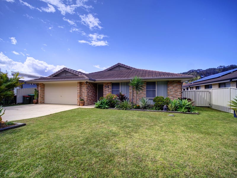 54 The Southern Parkway, Forster, NSW 2428 Property Details