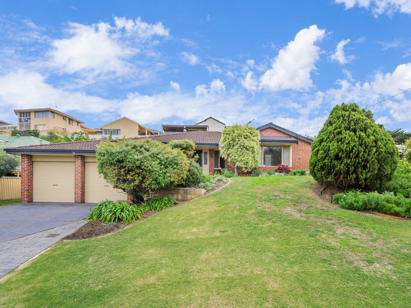 5 Dempster Place, Sorrento, WA 6020 Property Details