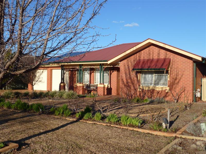 49 Castlereagh Avenue, Dubbo, NSW 2830