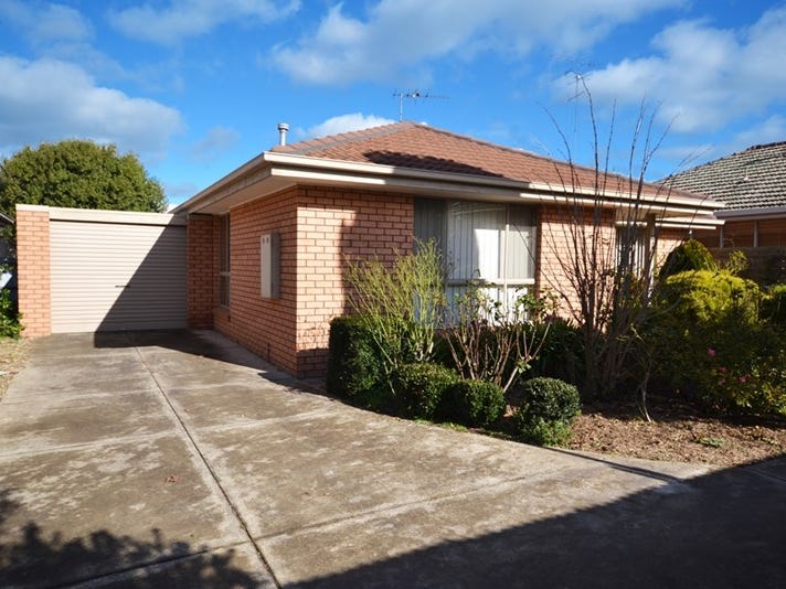 2/223 Ascot Street S, Ballarat Central, VIC 3350