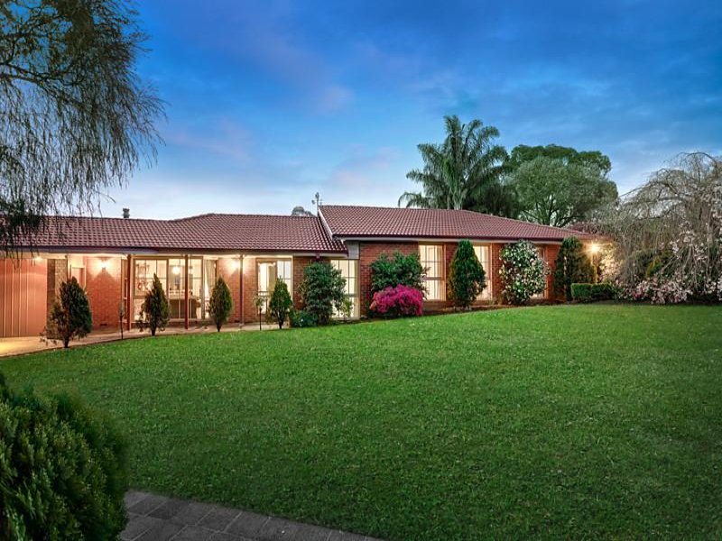 14 Peppermint Place, Croydon Hills, VIC 3136