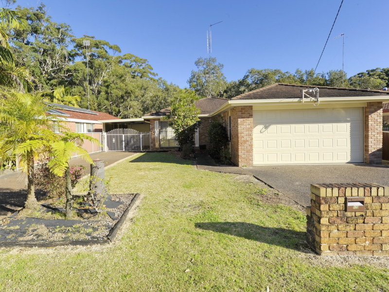 120 Government Road, Shoal Bay, NSW 2315