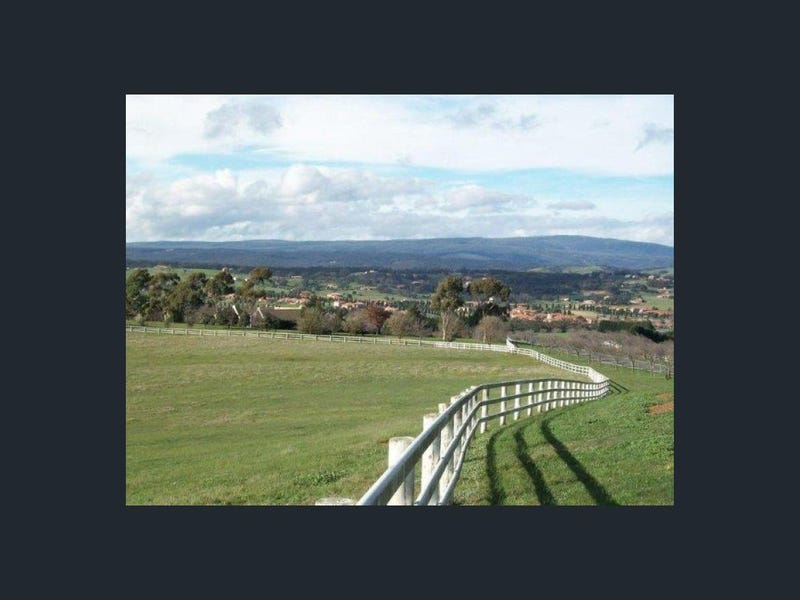 45 Hidden Valley Boulevard, Wallan, VIC 3756