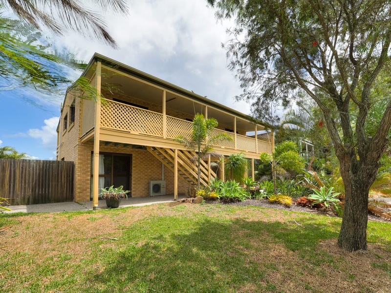 79 Kingfisher Parade, Toogoom, Qld 4655 Property Details