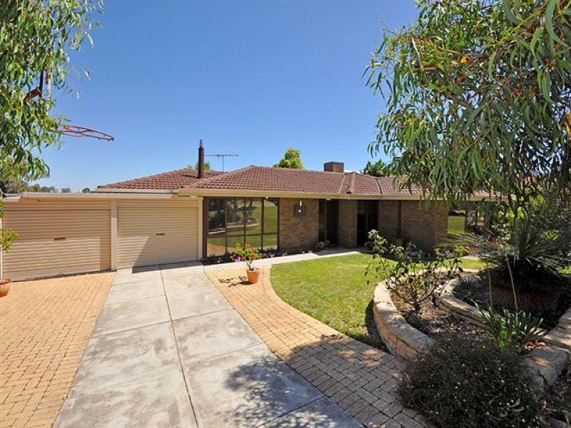12 Aberfeldy Crescent, Duncraig, WA 