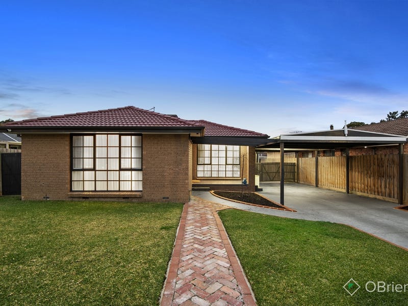 46 Denton Drive, Endeavour Hills, VIC 3802