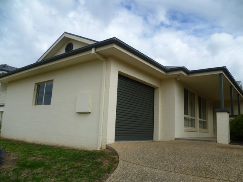 5 Chatterton Place, West Albury, NSW 2640