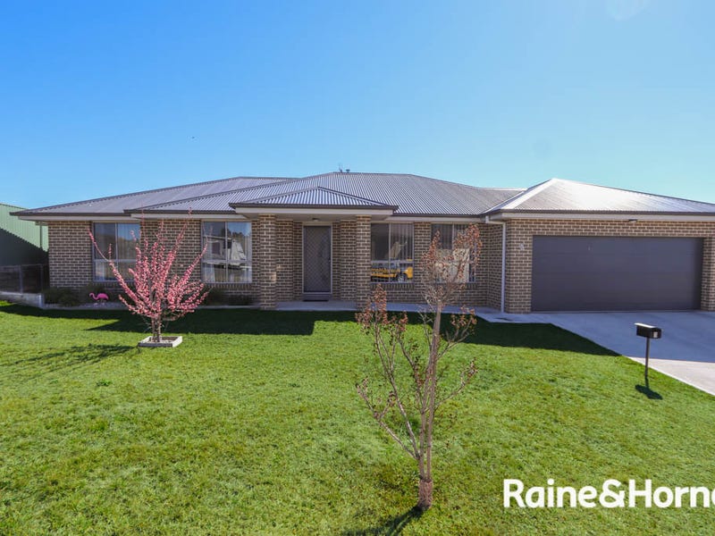 3 Bligh Street, Llanarth, NSW 2795 Property Details