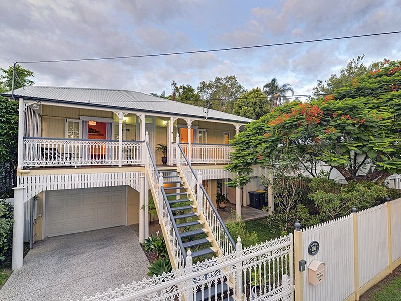 105 Barton Road, Hawthorne, Qld 4171 Property Details