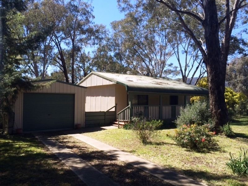 57 Boorowa Street, Koorawatha, NSW 2807