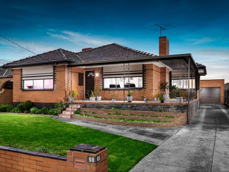98 William Street, Fawkner, Vic 3060 Property Details
